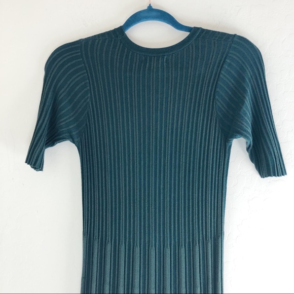 Cooperative Urban Outfitters Green Pleated Sweater Dress size Extra Small - Picture 6 of 7